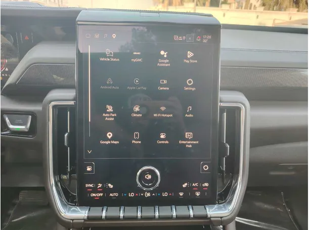 Car image 19