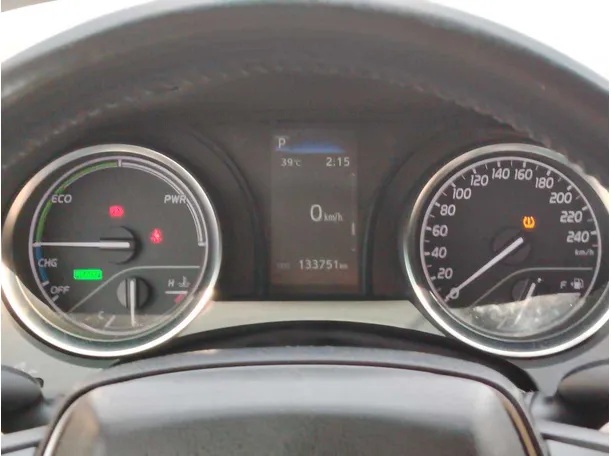 Car image 22