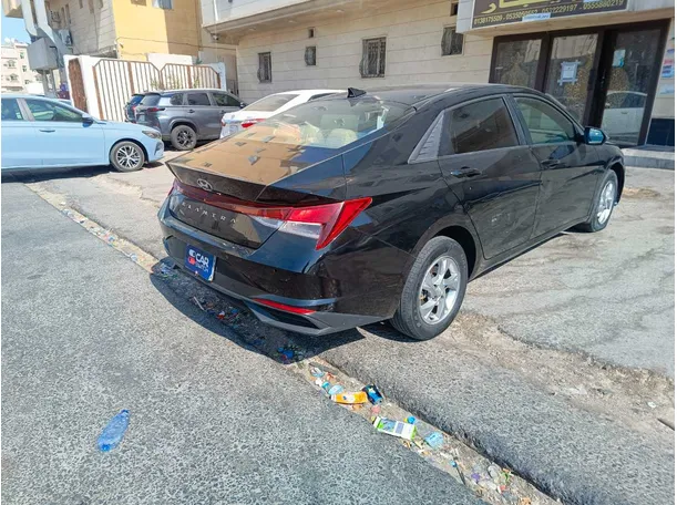 Car image 5