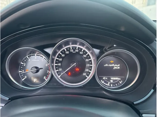 Car image 18