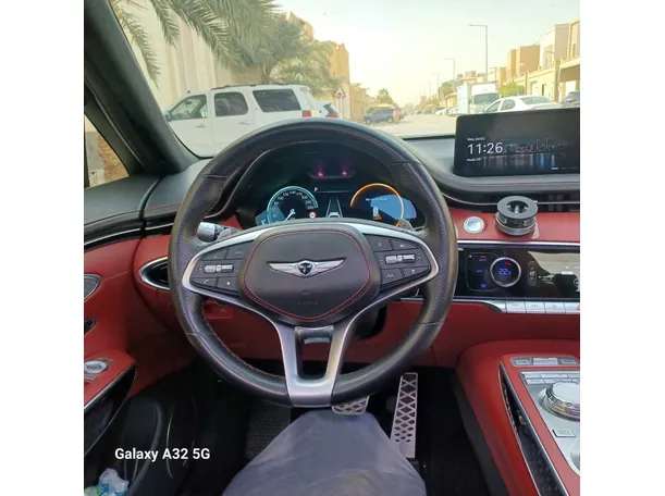 Car image 22