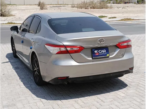 Car image 7