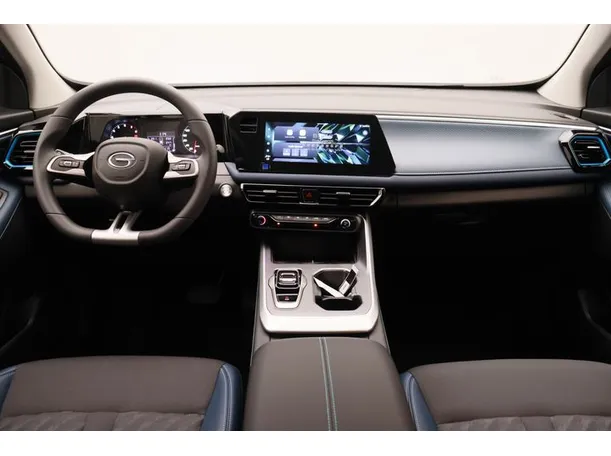 Car image 14