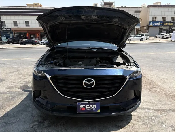 Car image 26