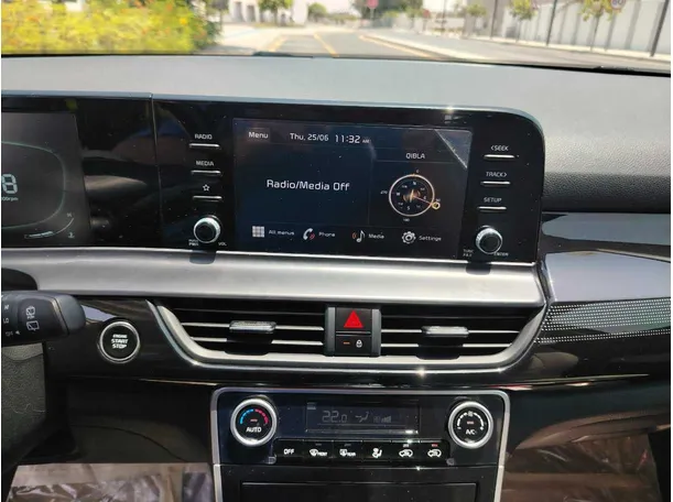 Car image 22