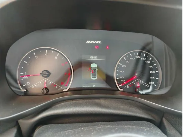 Car image 26