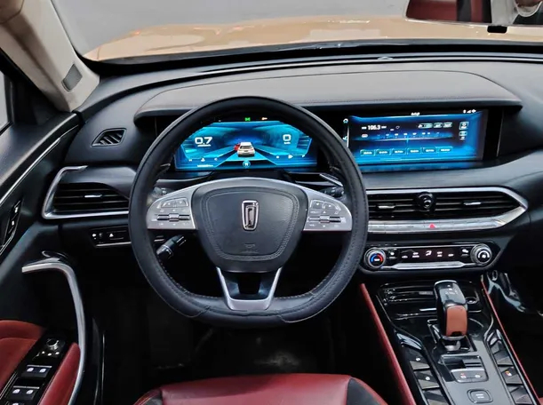 Car image 23