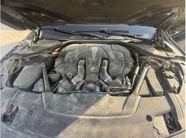 Car image 26