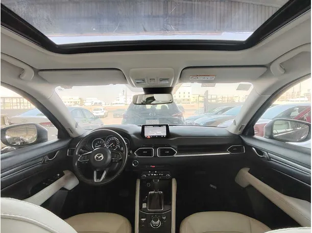 Car image 23