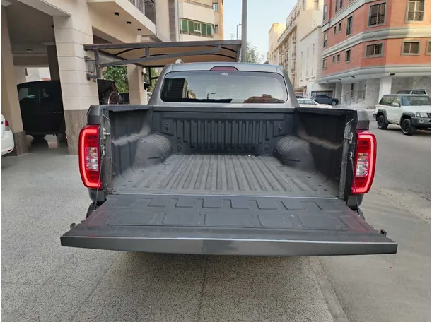 Car image 31