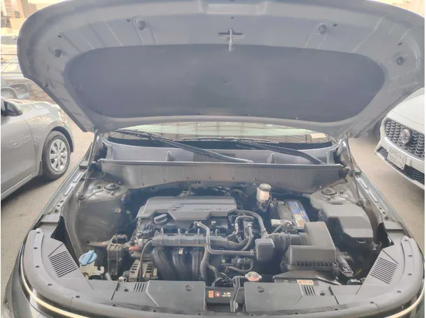 Car image 29