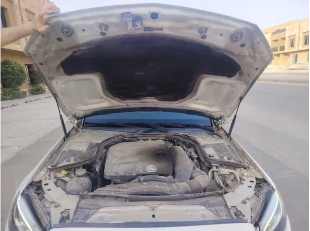 Car image 36