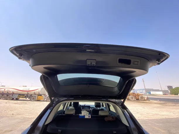 Car image 20