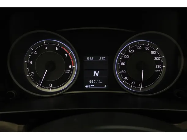 Car image 6