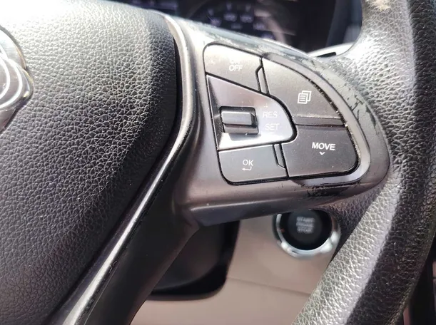 Car image 23