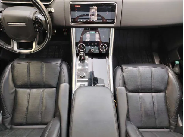 Car image 20