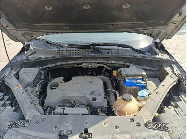 Car image 23