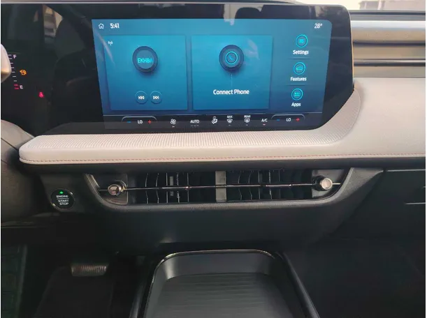 Car image 21