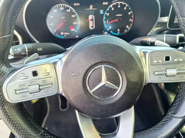 Car image 29
