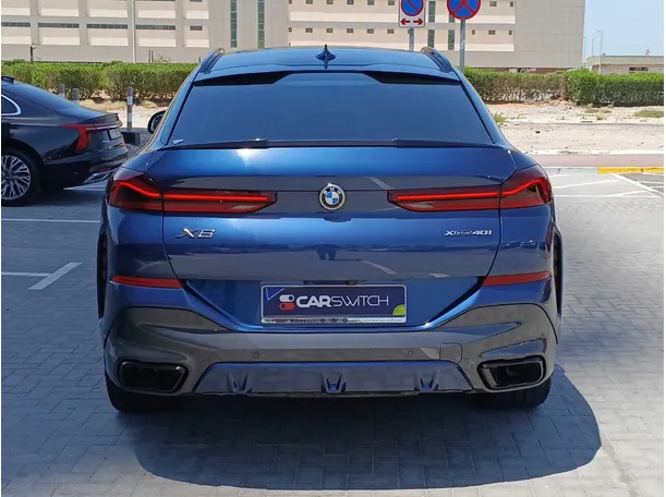 Car image 6