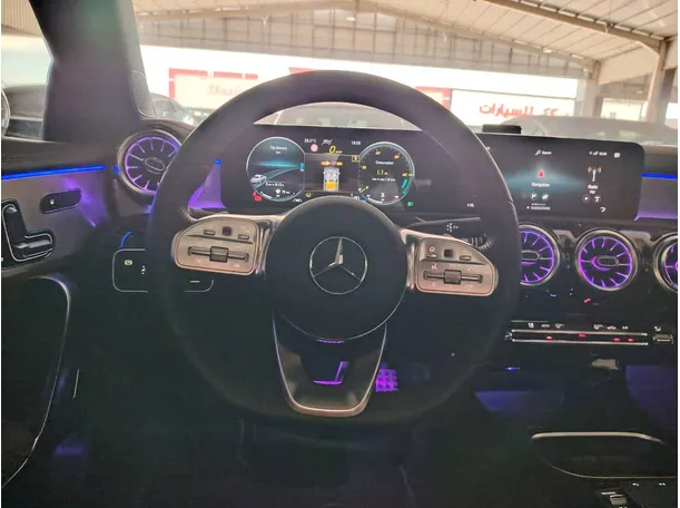 Car image 21