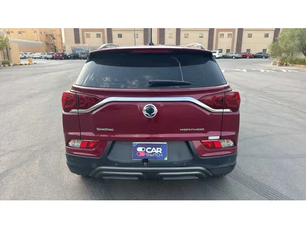 Car image 6