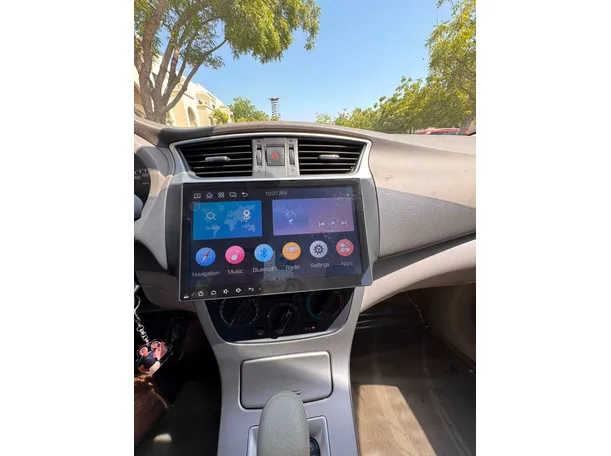 Car image 15