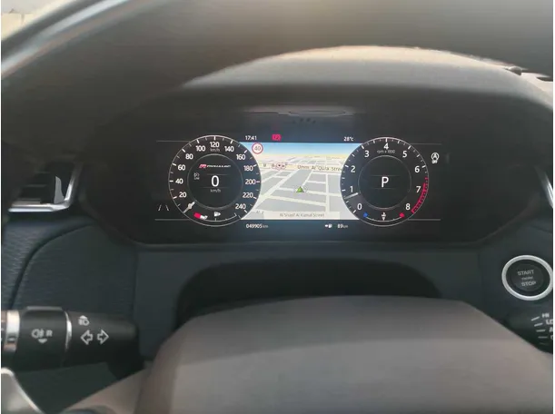 Car image 26
