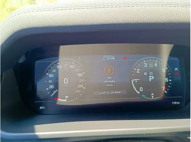 Car image 28