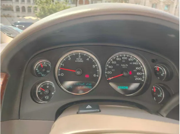 Car image 27