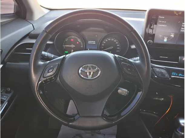 Car image 17