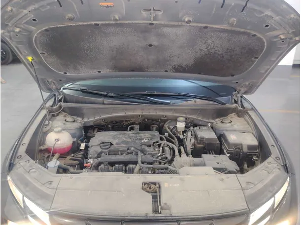 Car image 35