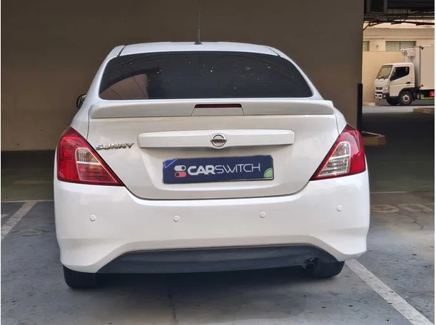 Car image 6