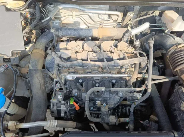 Car image 32