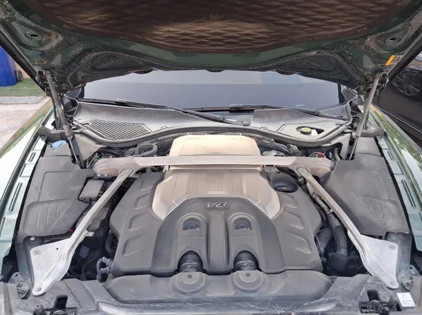 Car image 22
