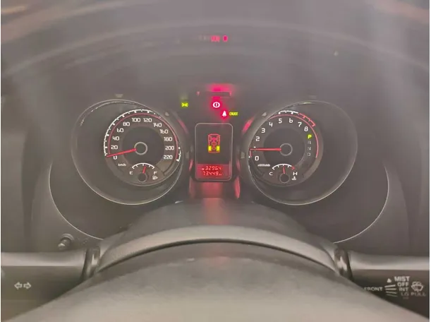 Car image 30