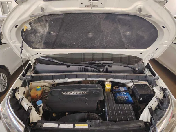 Car image 29