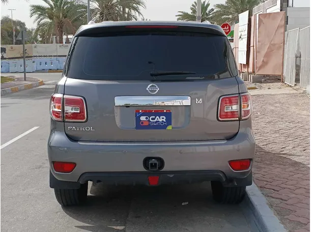 Car image 6