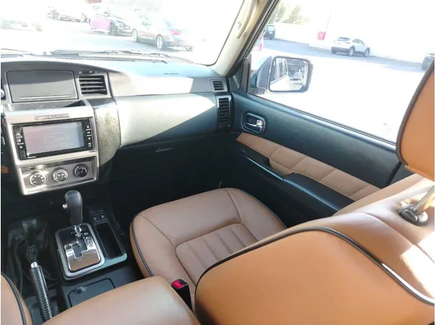 Car image 40