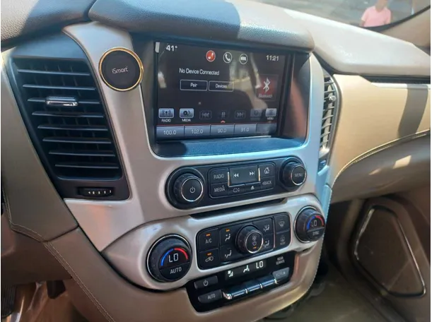 Car image 17