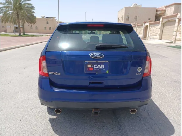 Car image 6