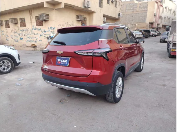 Car image 5