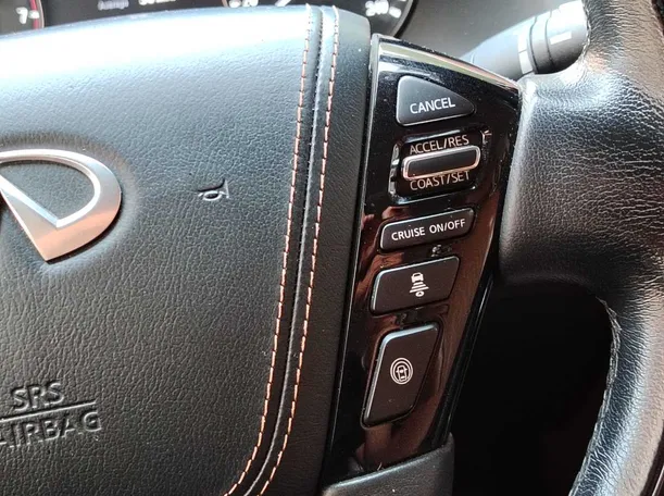 Car image 33