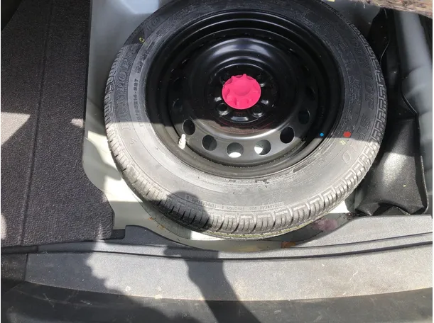 Car image 22