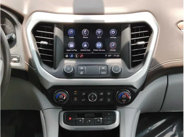 Car image 19