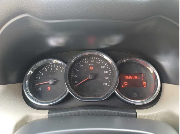 Car image 20