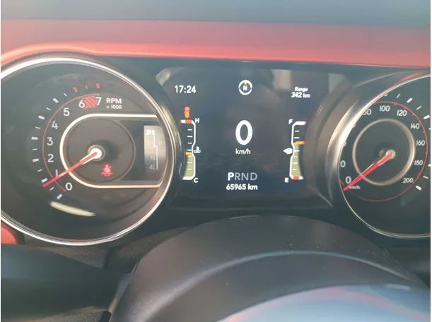 Car image 20