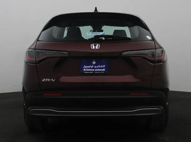 Car image 12