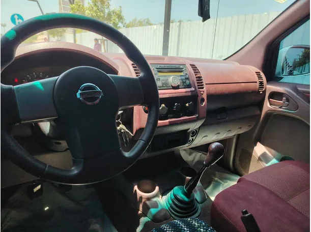 Car image 22