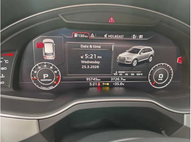 Car image 28